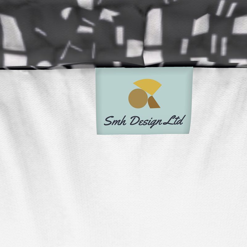 Activewear | Women | Running Shorts | City Views Design Black & White | Views in the City Collection