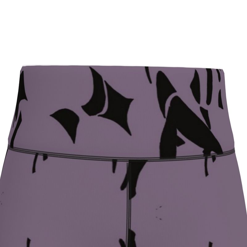 Autumn Arrival | Women | Sports Leggings | Tumbling Slivers Design Black & Mamba | Fragmentation Collection